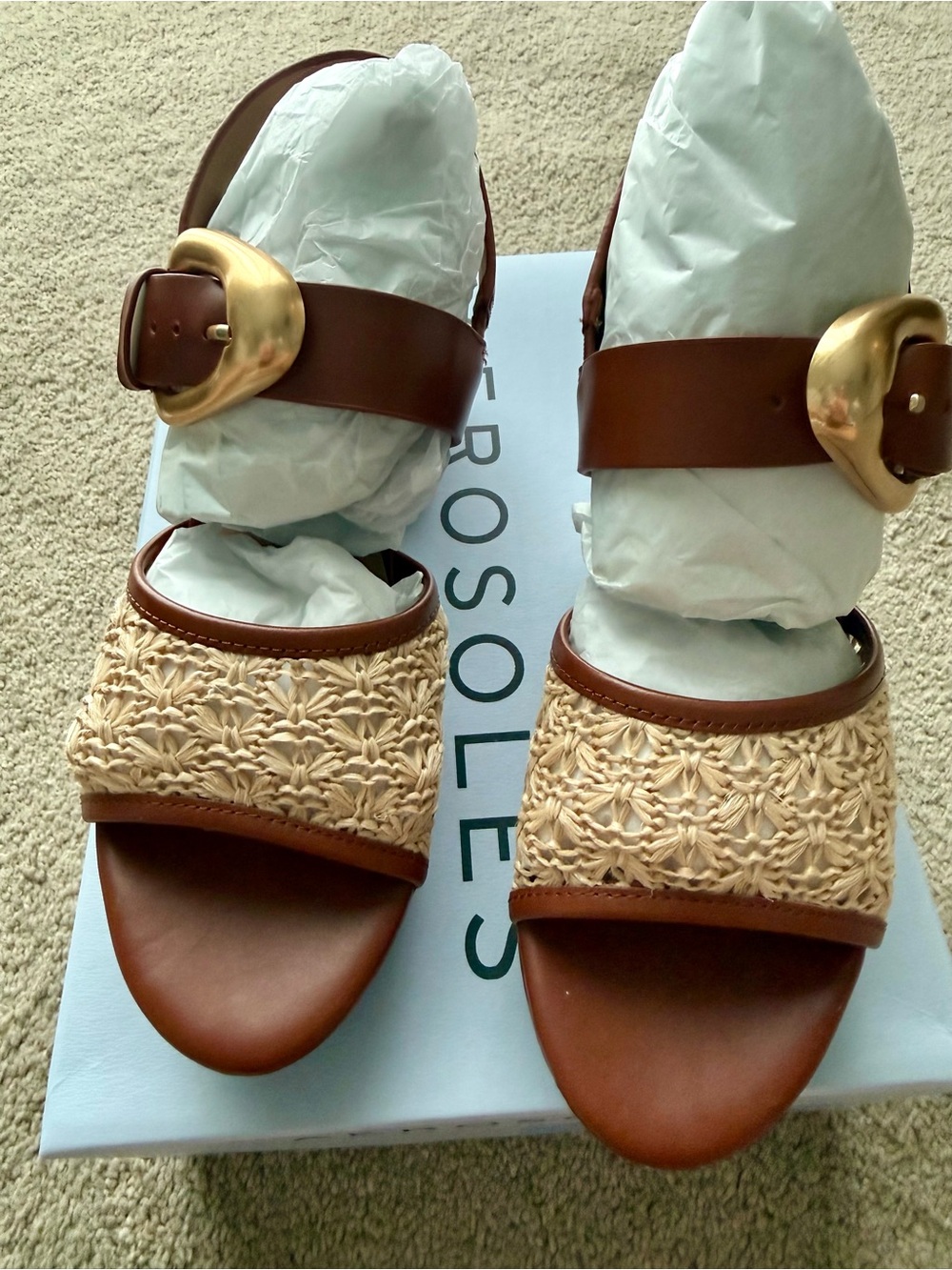 AEROSOLES Brown Leather & Chamber Natural Raffia Sandals with Gold Buckle